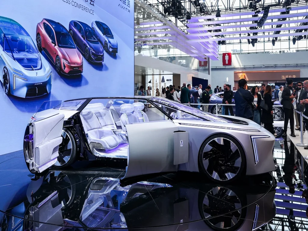 AVATR привезла в Пекин VISION XPECTRA